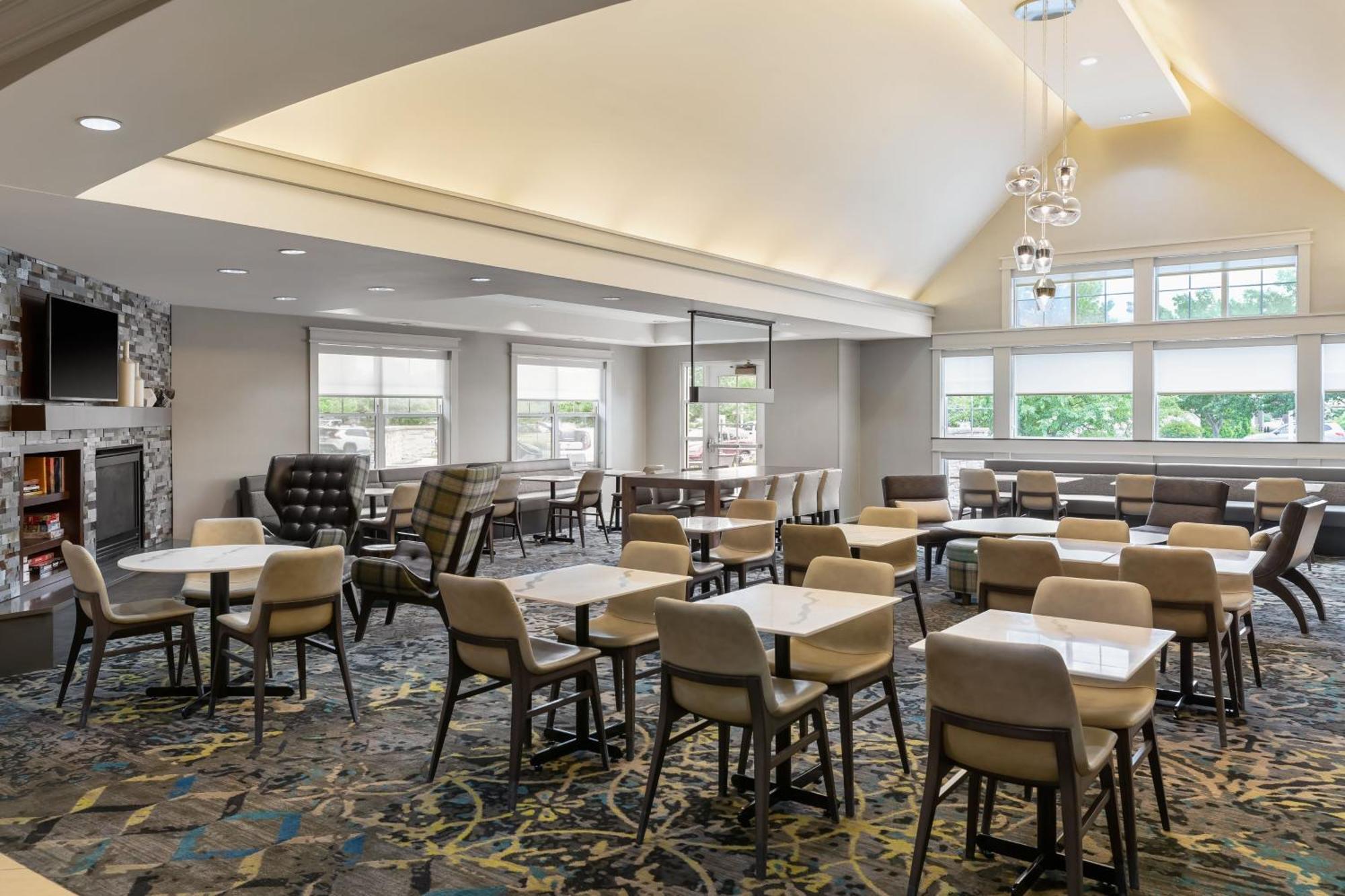Residence Inn By Marriott Madison West/Middleton Buitenkant foto